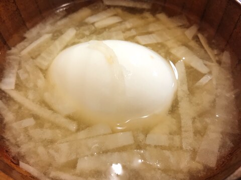 大根とゆで卵のお味噌汁